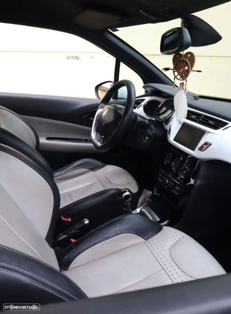 Citroën DS3 1.6 e-HDi So Chic - 12