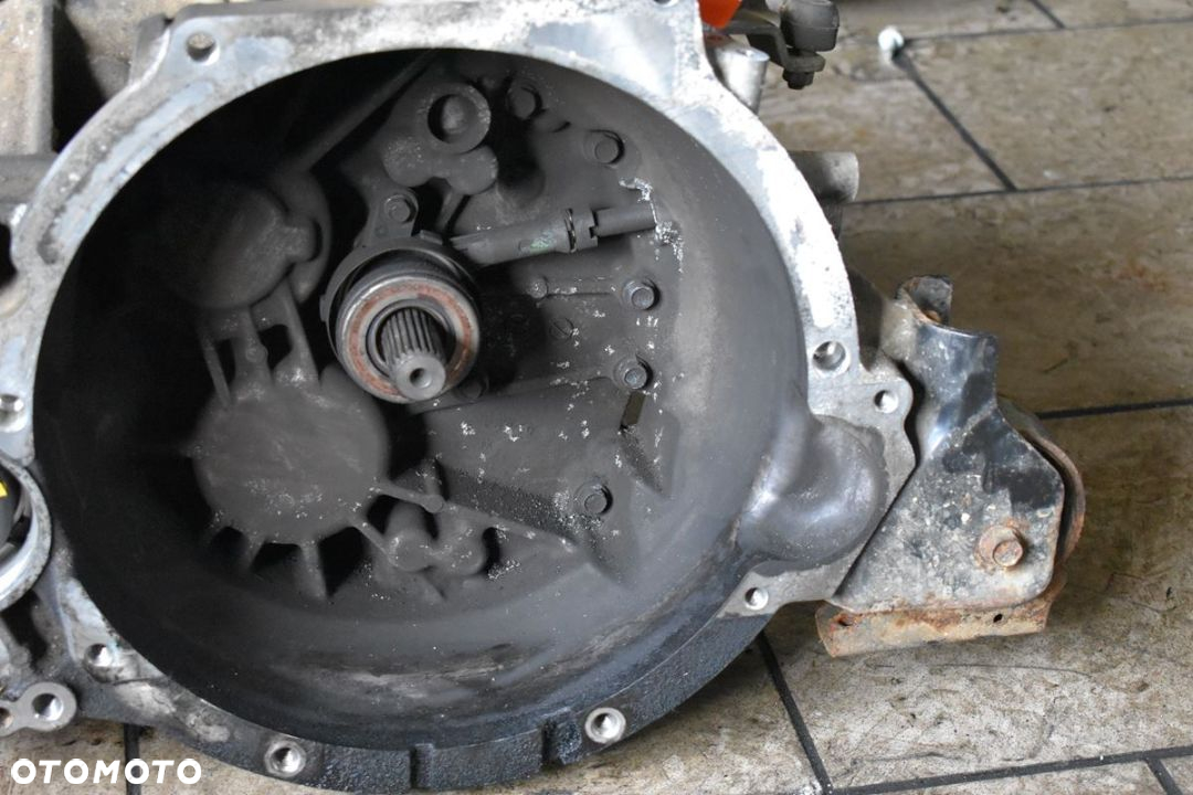 Mitsubishi Outlander III 2.2 DID Skrzynia biegów 4N14 - 4
