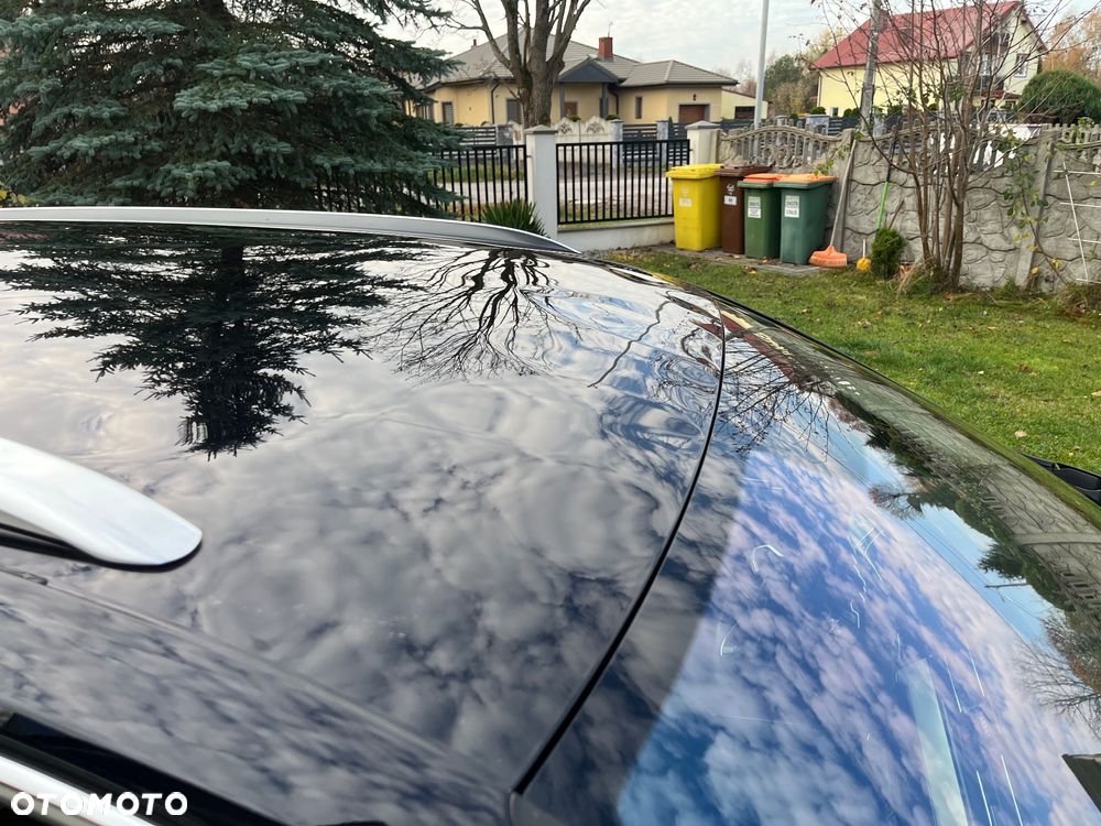 Volkswagen Passat 2.0 TDI SCR Elegance DSG - 15