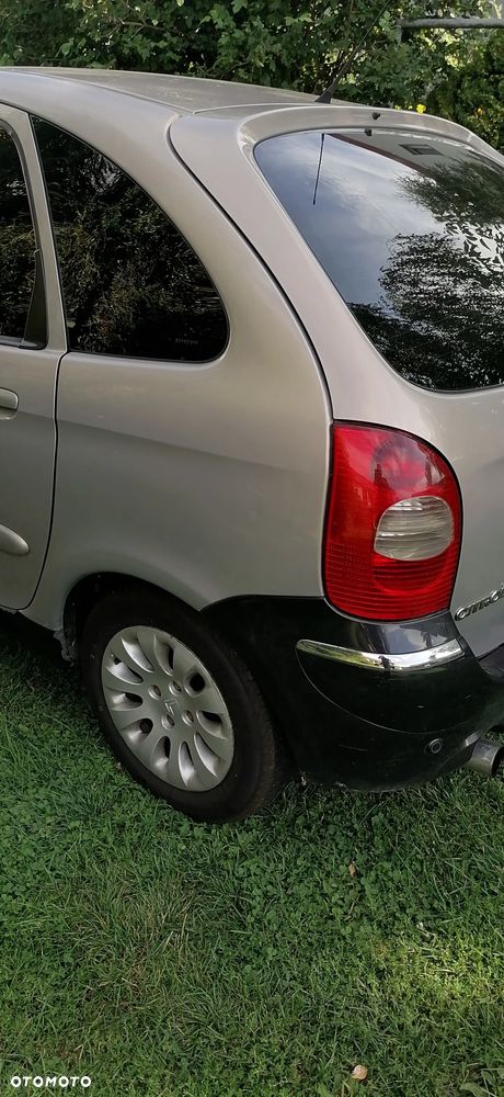 Citroën Xsara Picasso - 11