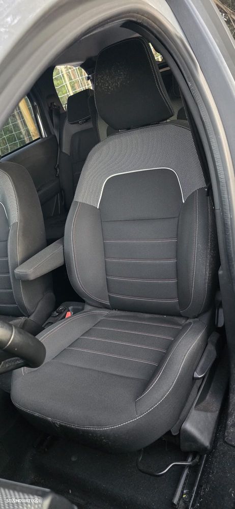 Dacia Jogger 1.0 TCe 90 ECO-G 91 CV – 2021 - VIATURA PARA PEÇAS! - 8