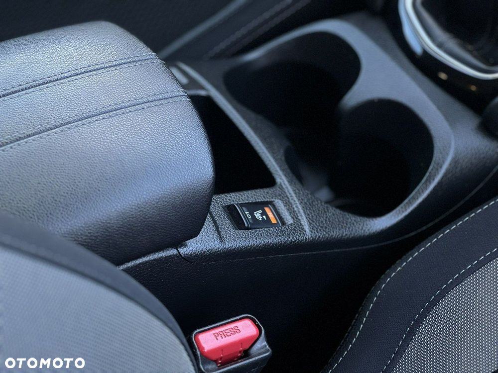 Nissan Qashqai 1.3 DIG-T N-Connecta EU6d - 28