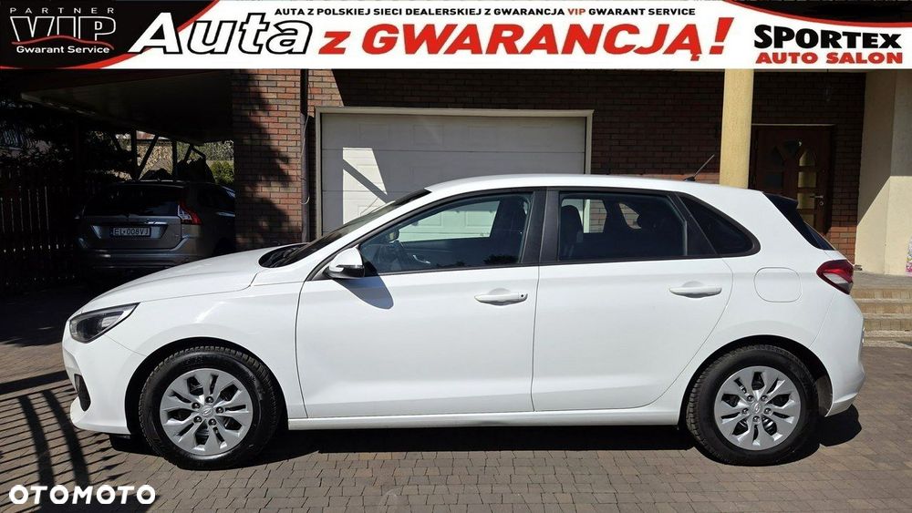 Hyundai i30 1.4 Classic + - 6