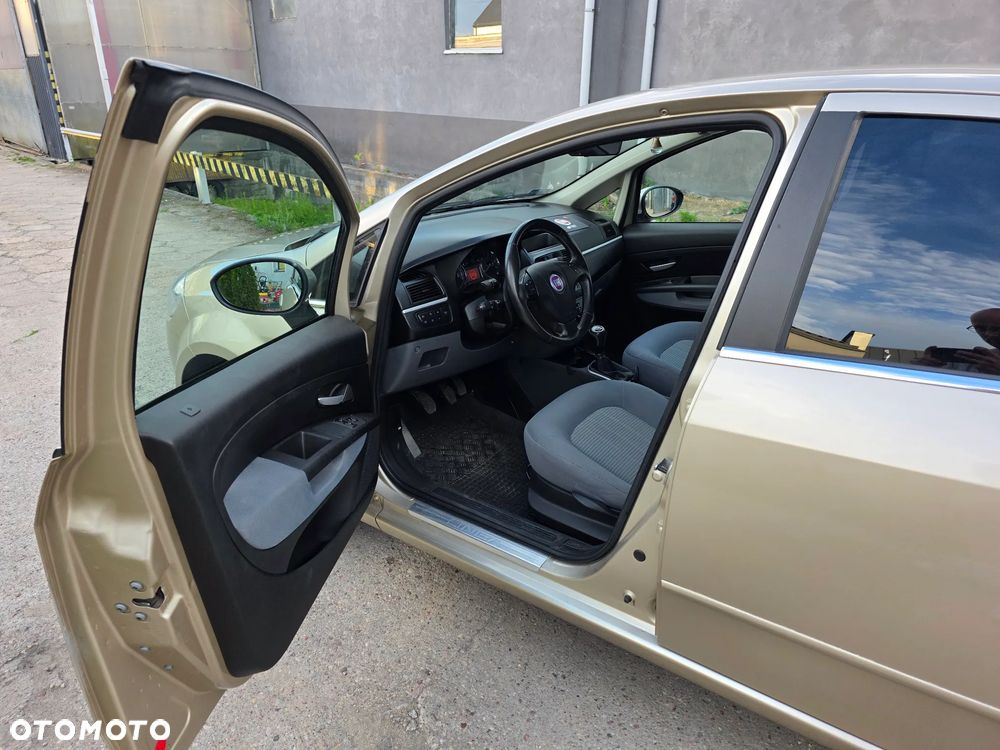 Fiat Linea 1.4 T-Jet 16V Active - 13