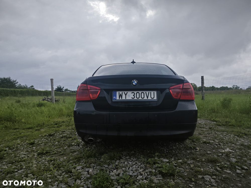 BMW Seria 3 318i - 13