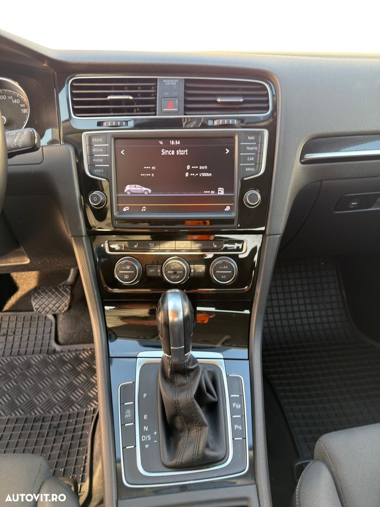 Volkswagen Golf 1.4 TSI BlueMotion Technology DSG Highline - 13