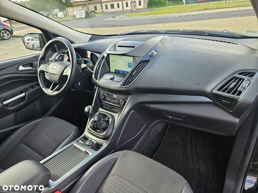 Ford Kuga - 15