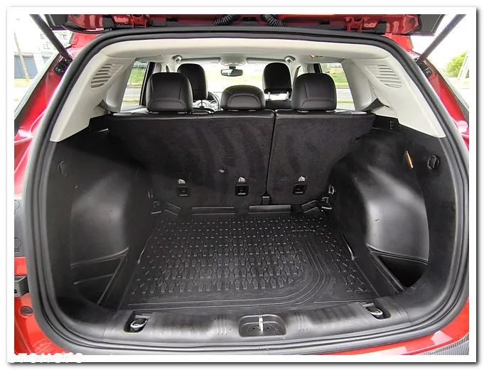 Jeep Compass - 25