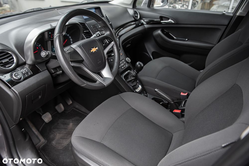 Chevrolet Orlando - 15