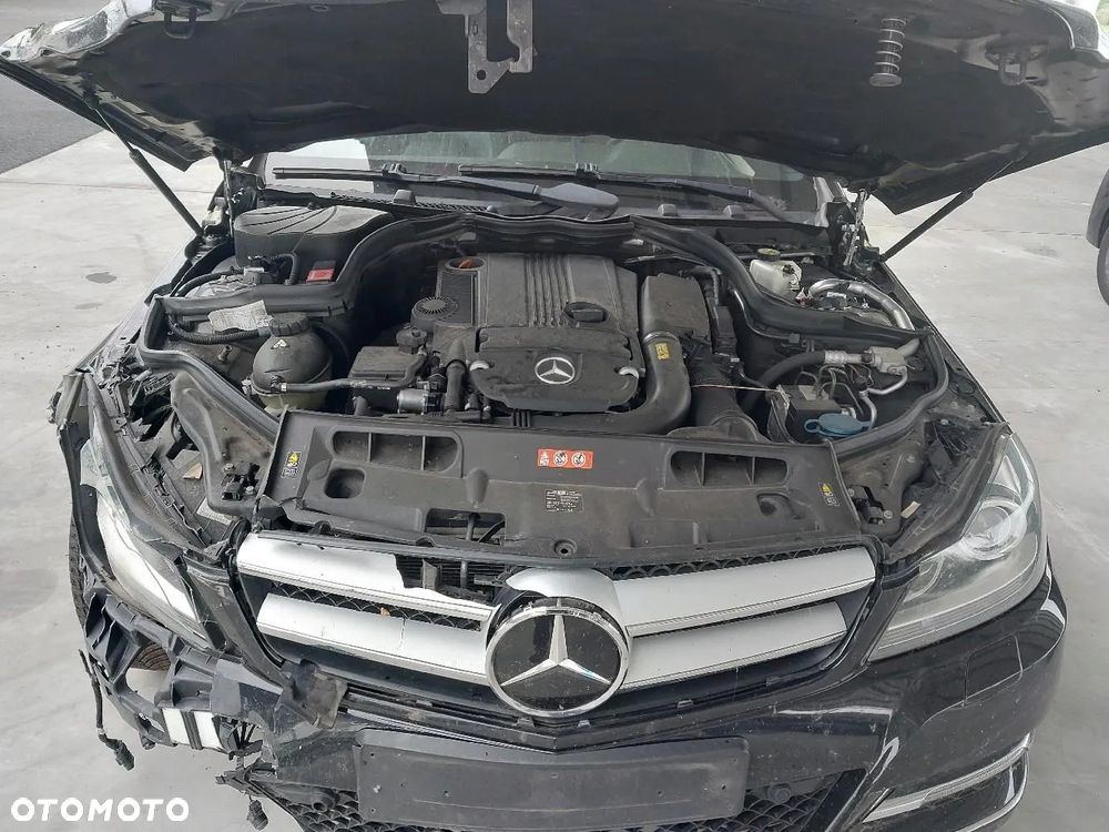 Mercedes-Benz Klasa C 250 Coupe Sport 7G-TRONIC - 21