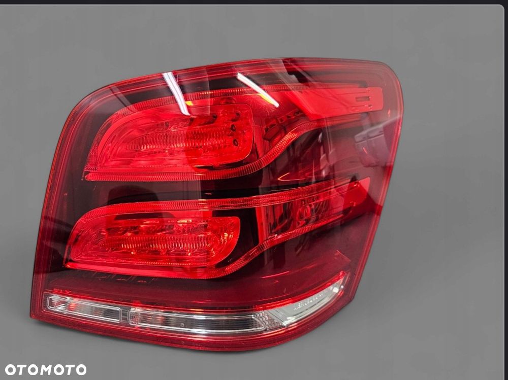 lampa tył mercedes-benz glk w204 lift prawa led eu - 1