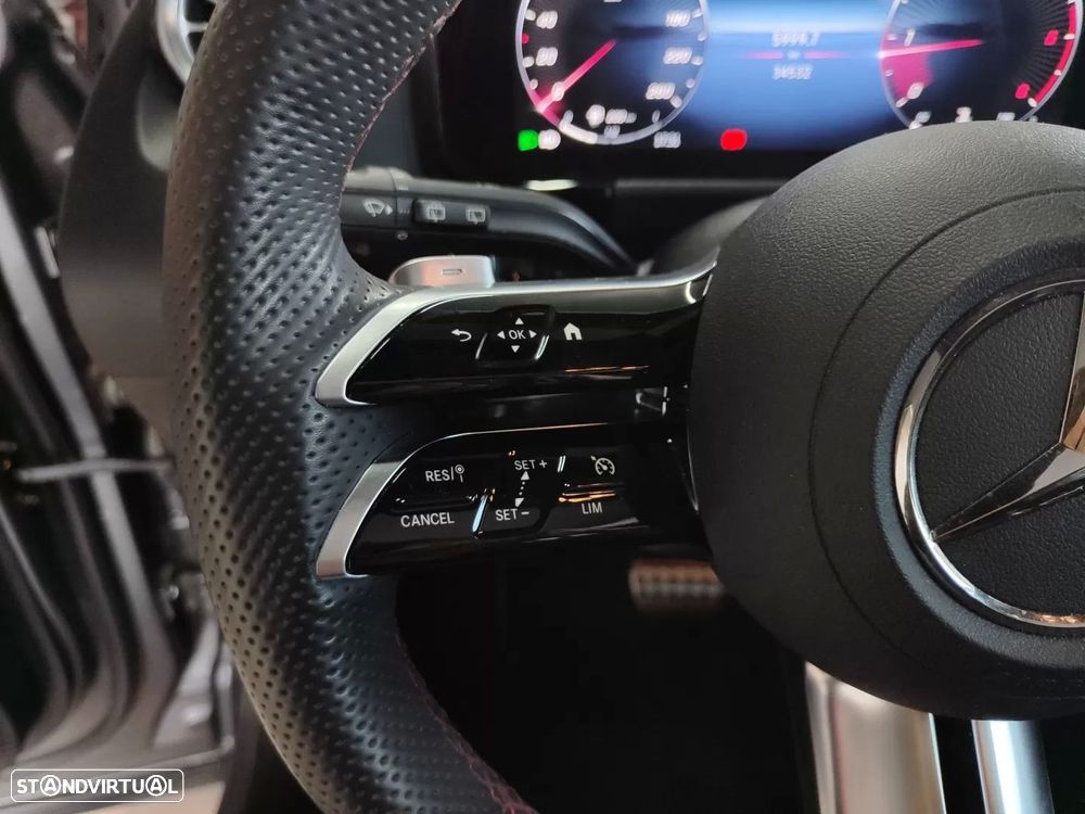 Mercedes-Benz GLA 200 d AMG Line - 36