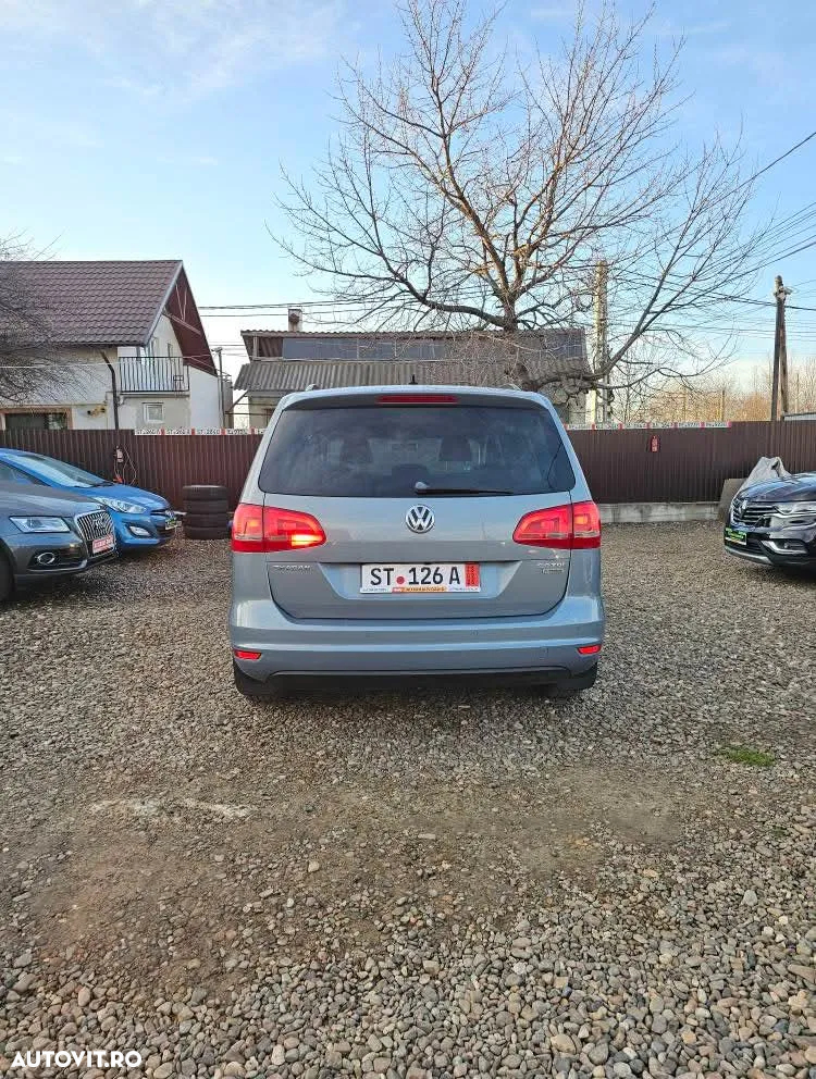 Volkswagen Sharan 2.0 TDI Comfortline - 4