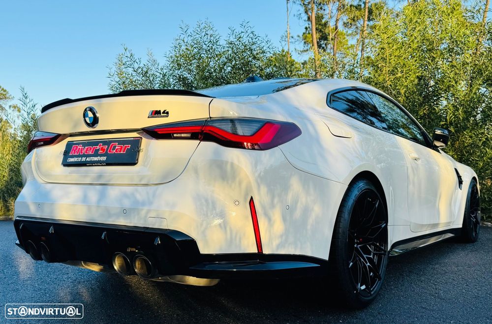 BMW M4 Competition xDrive - 16