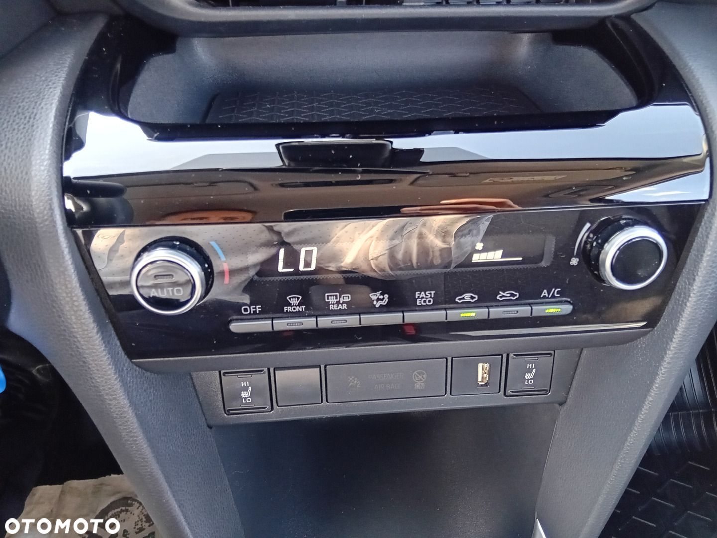 Toyota Yaris Cross - 15