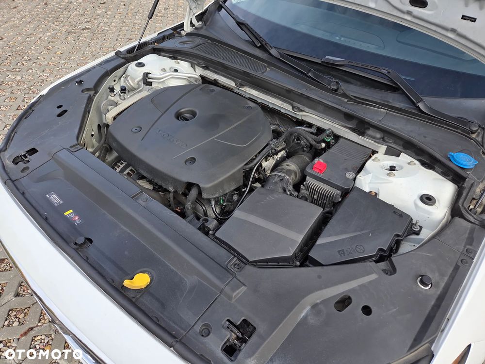 Volvo S90 T5 Momentum - 32