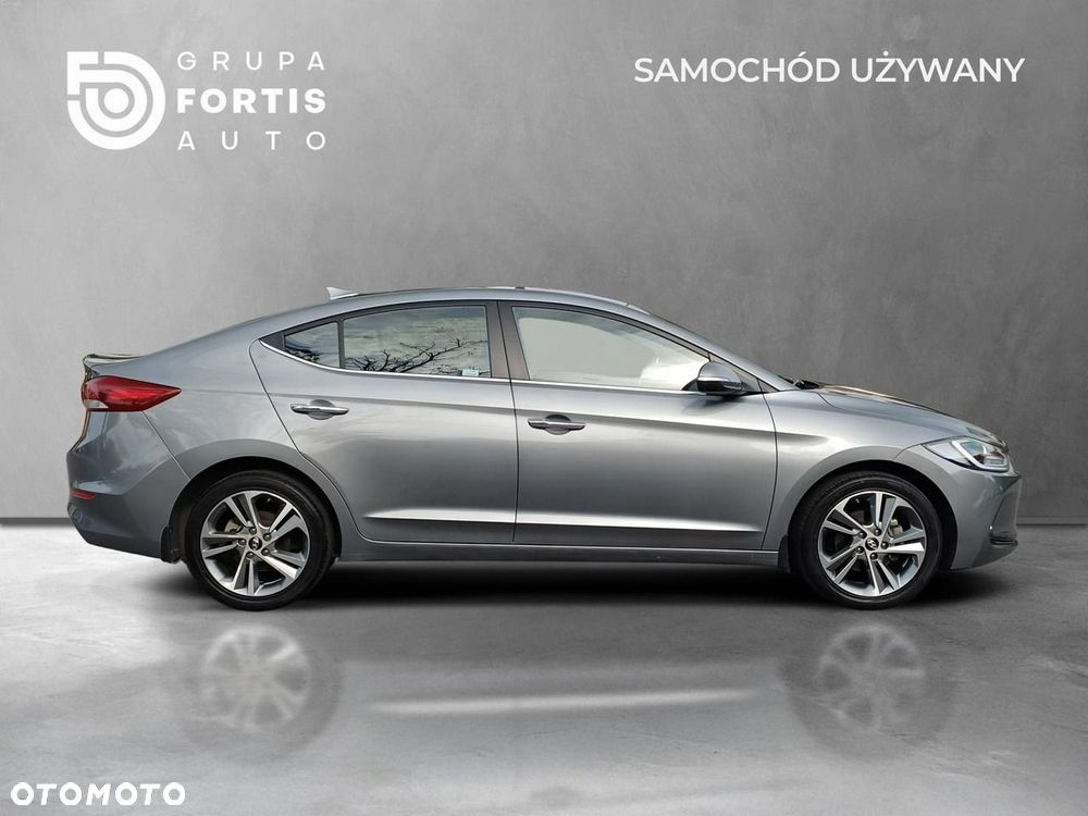 Hyundai Elantra - 6