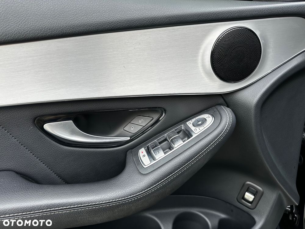 Mercedes-Benz GLC 250 d 4-Matic - 19