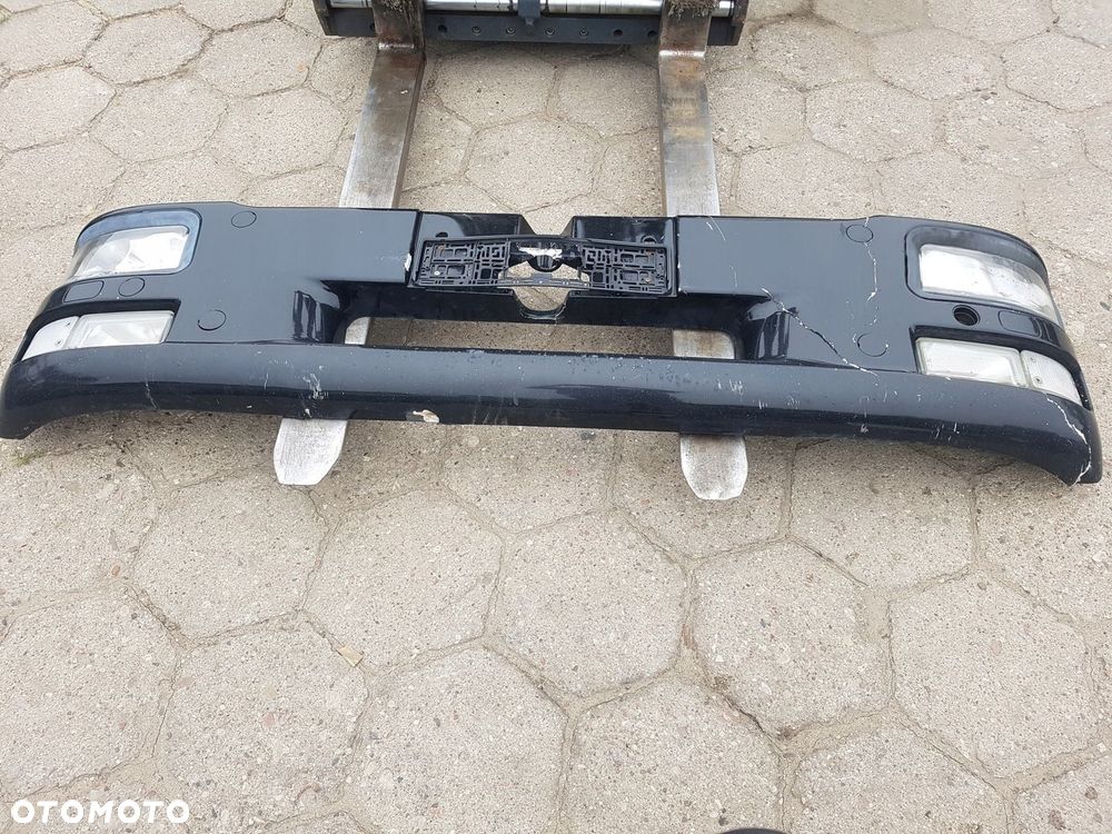 ZDERZAK KOMPLETNY LAMPY MAN TGL , TGM EURO 5 - 1