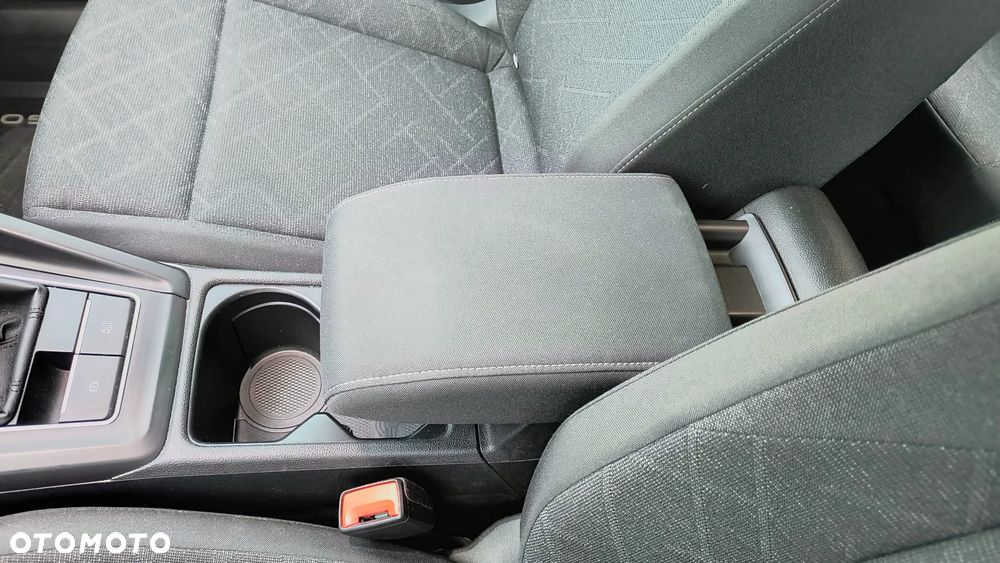 Volkswagen Golf Variant - 16