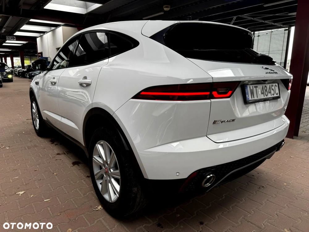 Jaguar E-Pace 2.0 P200 mHEV AWD R-Dynamic S - 10