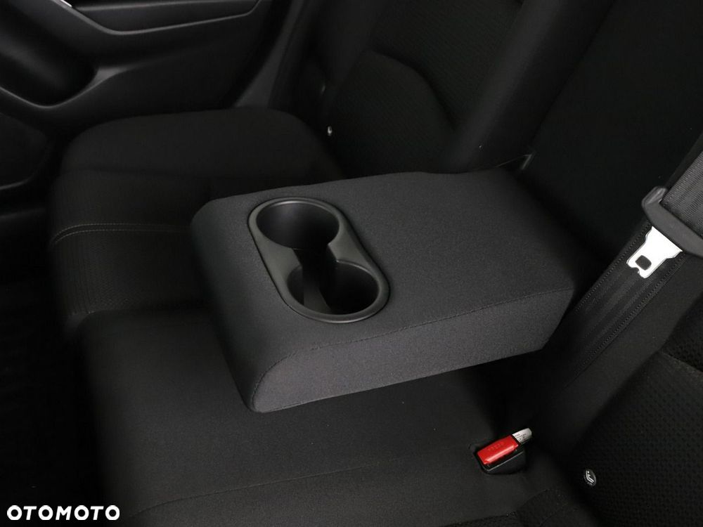 Mazda 3 SKYACTIV-G 120 Exclusive-Line - 36
