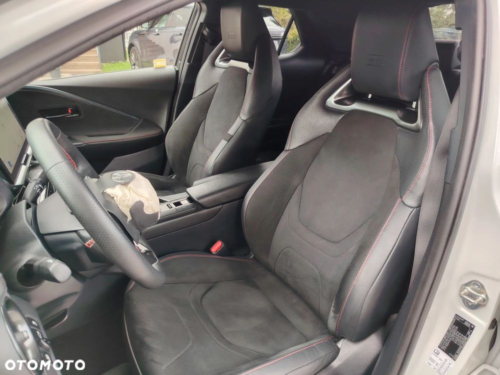 Toyota C-HR 2.0 Hybrid Dynamic Force GR Sport - 28
