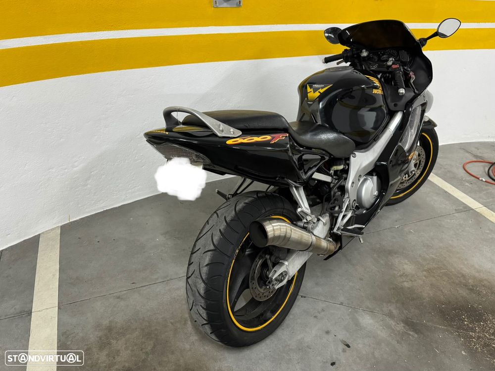 Honda CBR 600F - 3