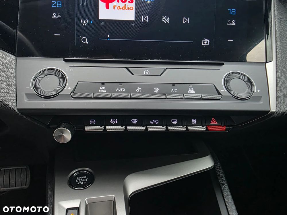 Peugeot 308 Hybrid 136e-DSC6 Allure - 22