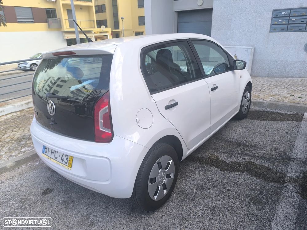 VW Up! 1.0 Take - 4