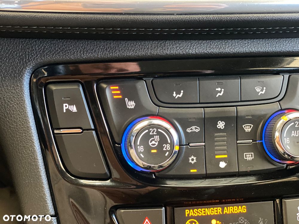 Opel Mokka X 1.4 T Elite S&S - 28