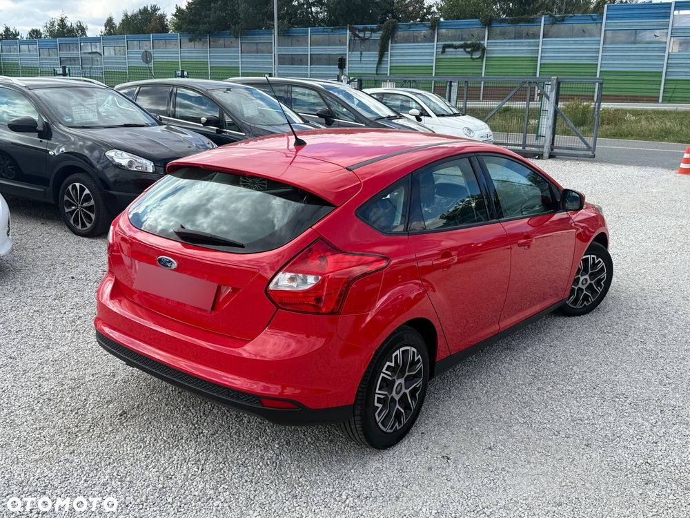 Ford Focus 1.6 Edition - 6
