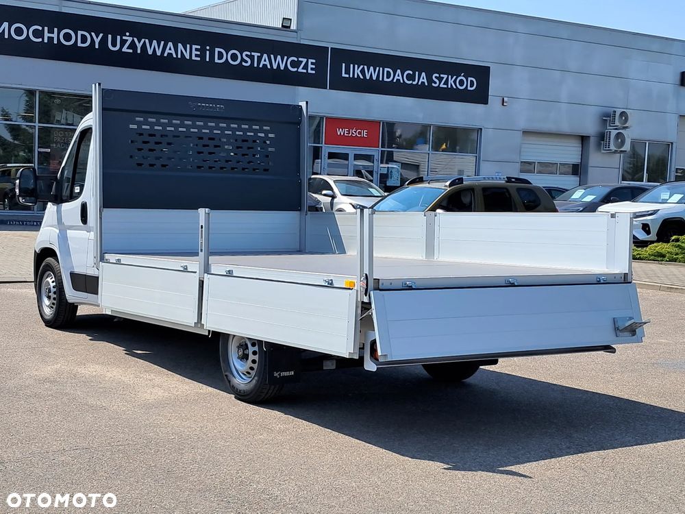 Toyota PROACE MAX Skrzynia 4200x2200 mm - 4