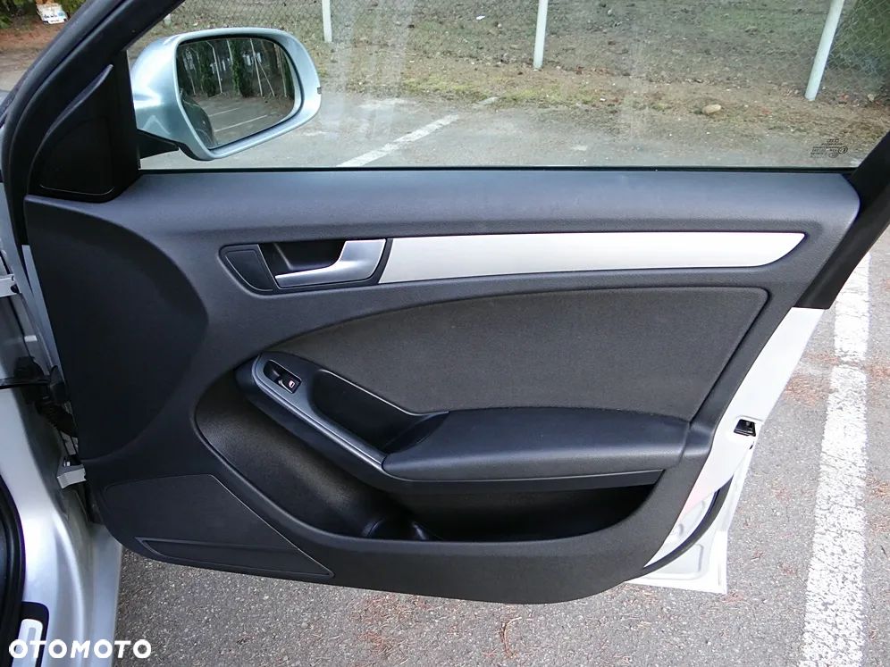 Audi A4 Avant 1.8 TFSI Attraction - 26