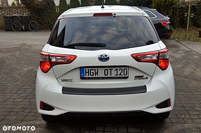 Toyota Yaris 1.5 VVT-i Y20 Club - 7