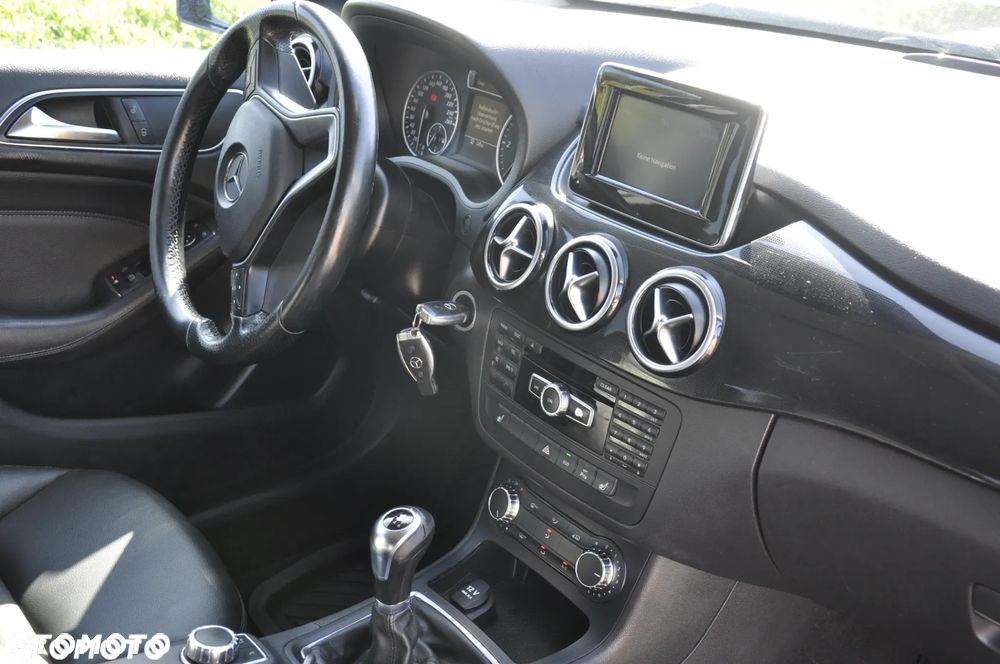 Mercedes-Benz Klasa B 200 CDI (BlueEFFICIENCY) - 8