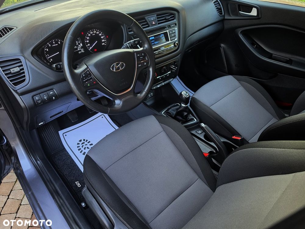 Hyundai i20 blue 1.2 Advantage+ - 7