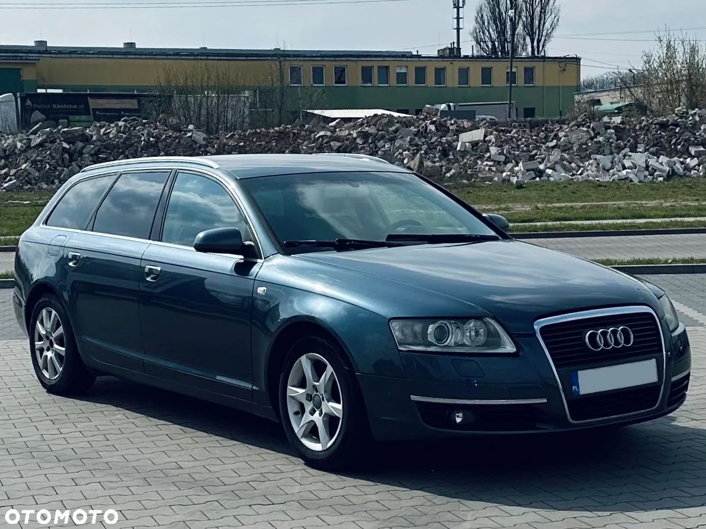 Audi A6 Avant 2.4 - 1