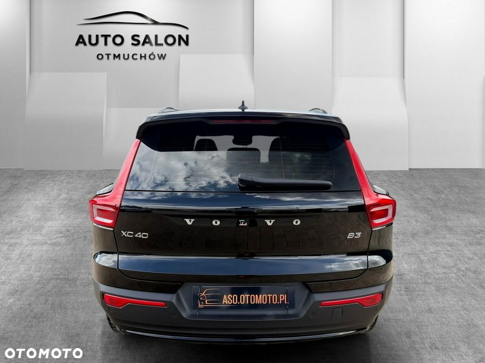 Volvo XC 40 - 6
