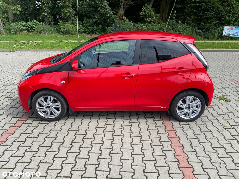 Toyota Aygo x-play touch - 5