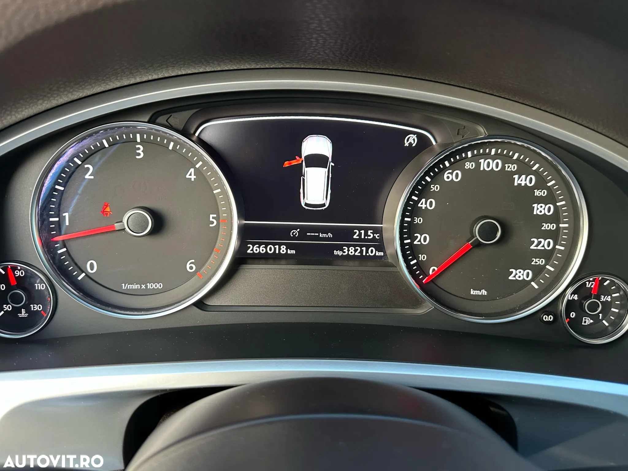 Volkswagen Touareg - 19