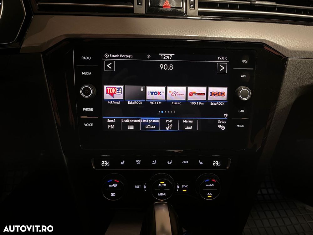 Volkswagen Passat Variant 2.0 TDI SCR DSG Business - 16