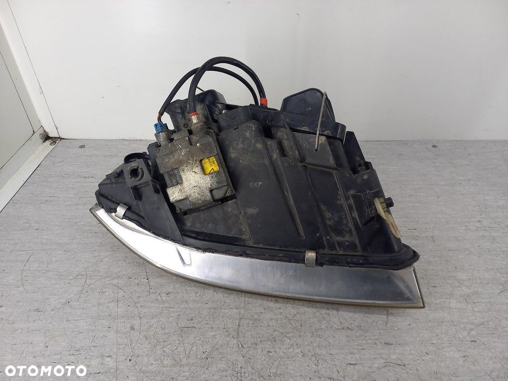 LAMPA PRZÓD LEWA XENON AUDI A6 C5 HELLA - 2