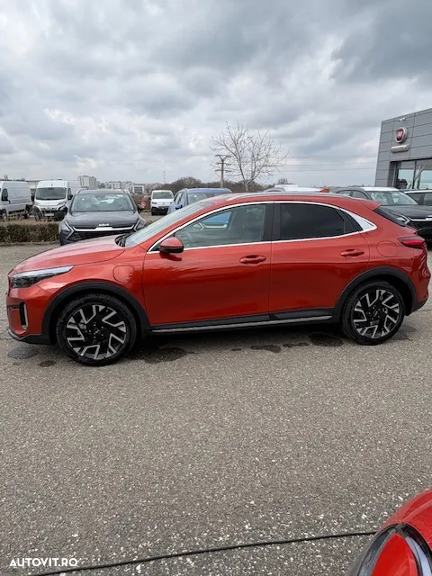 Kia XCeed 1.6 GDI 6DCT PHEV Vision - 3