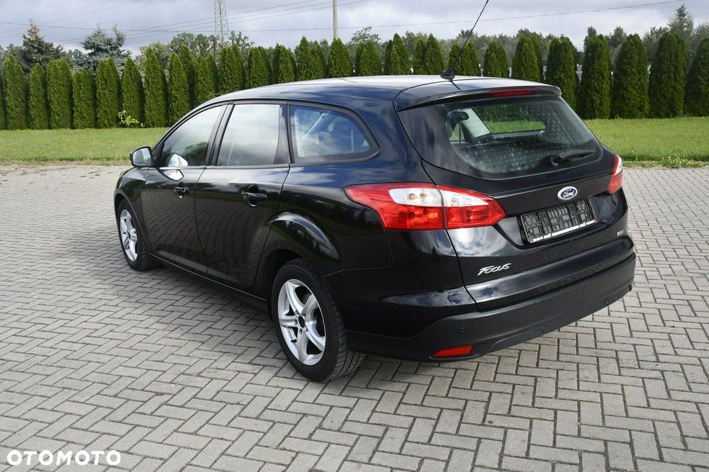 Ford Focus - 13