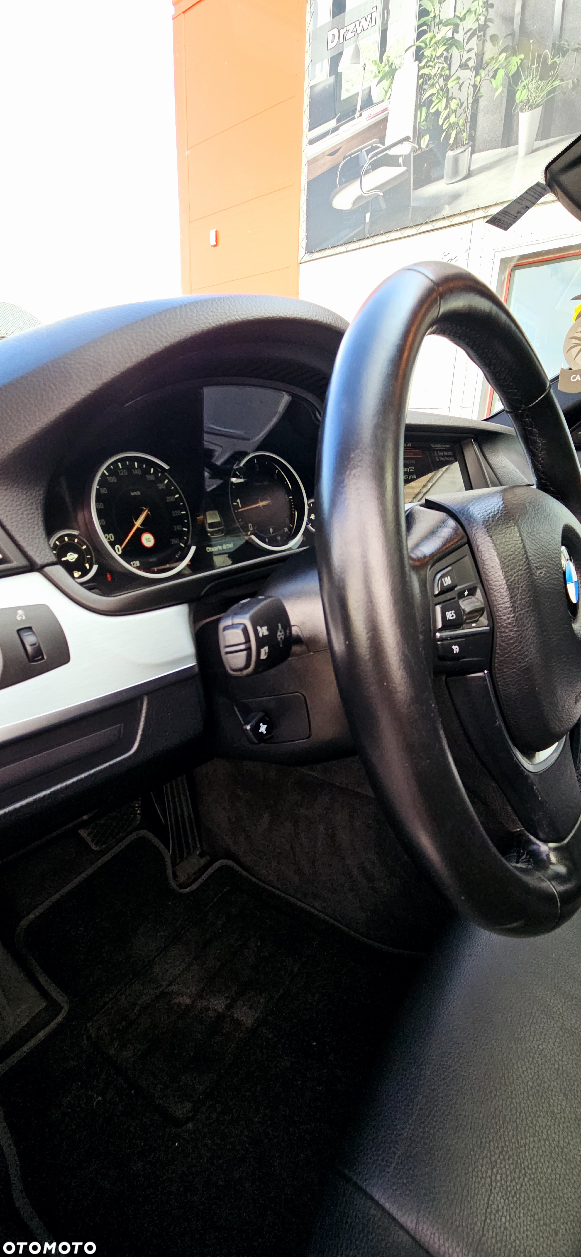 BMW Seria 5 520d Luxury Line - 15