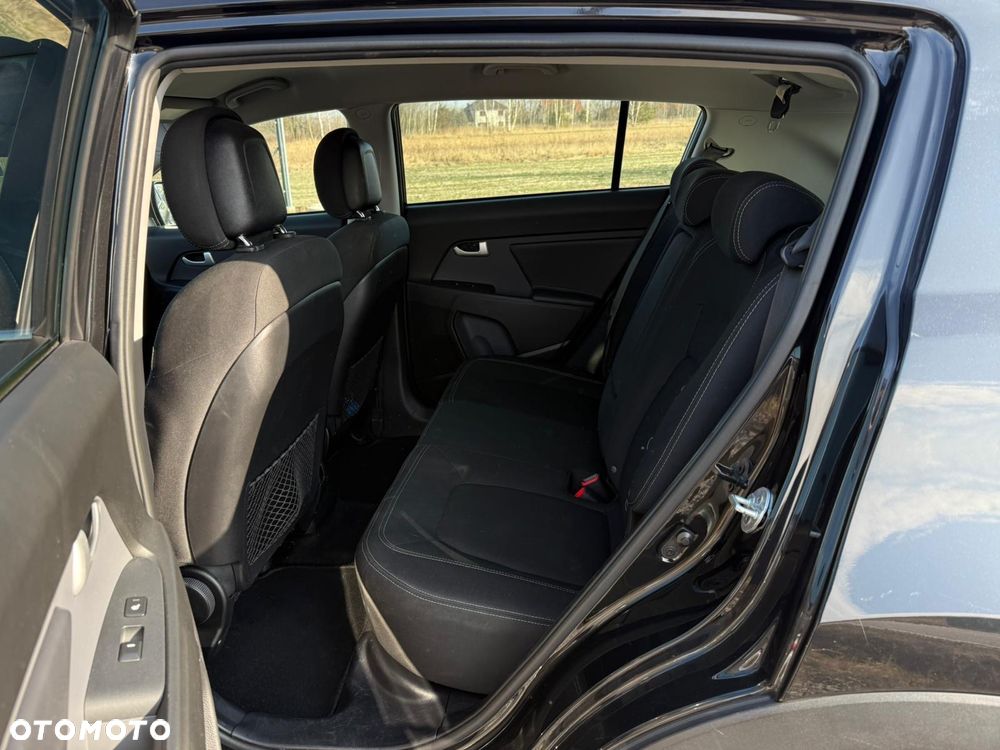 Kia Sportage - 16
