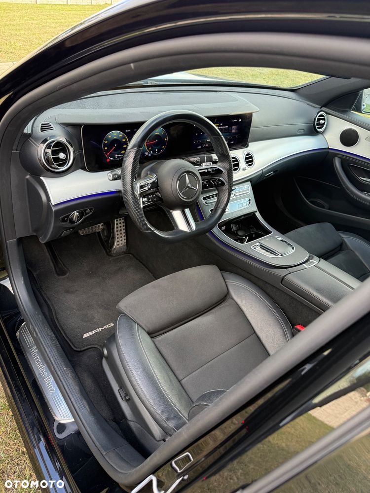 Mercedes-Benz Klasa E 220 d AMG - 17