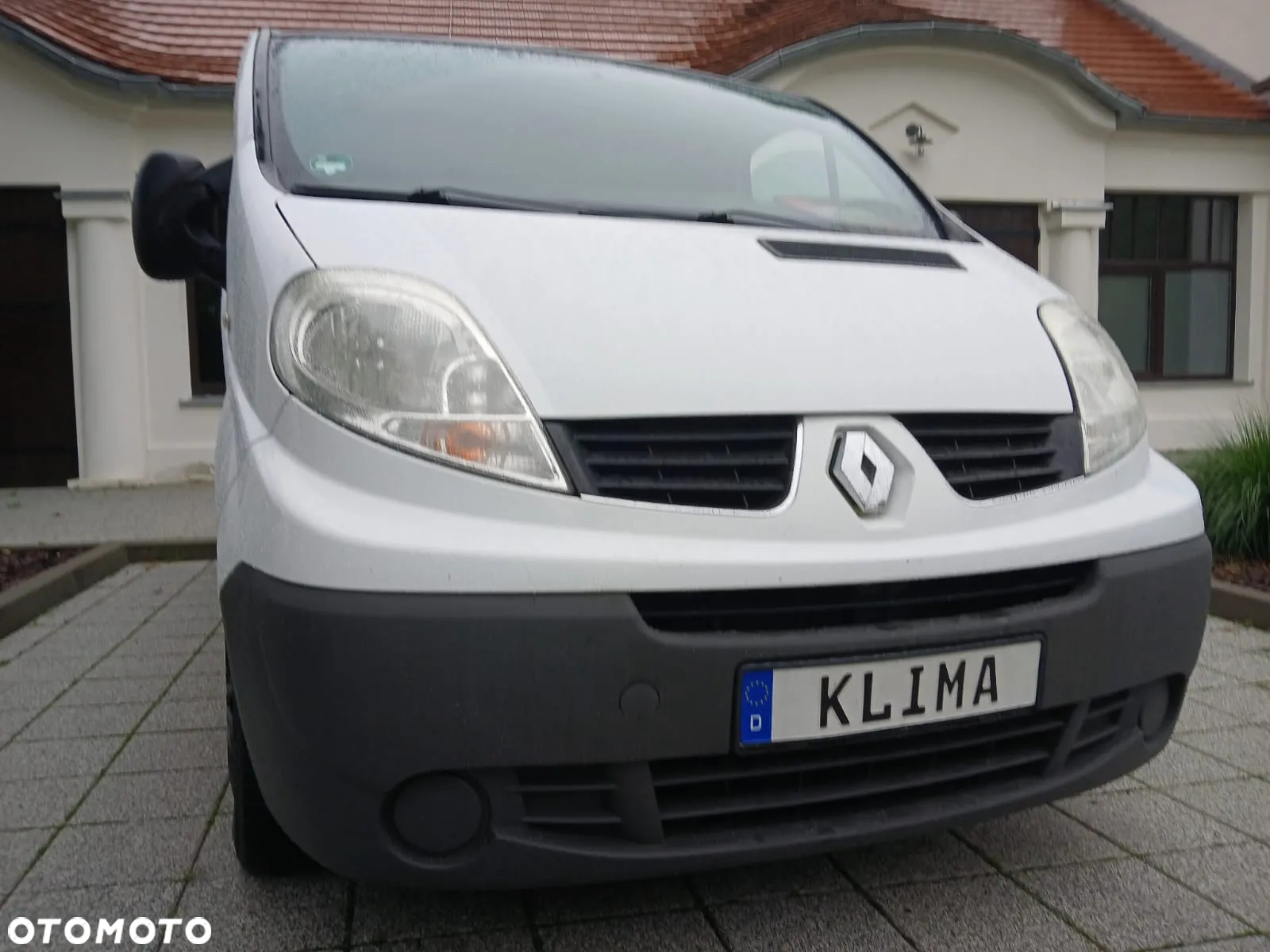 Renault TRAFIC - 12