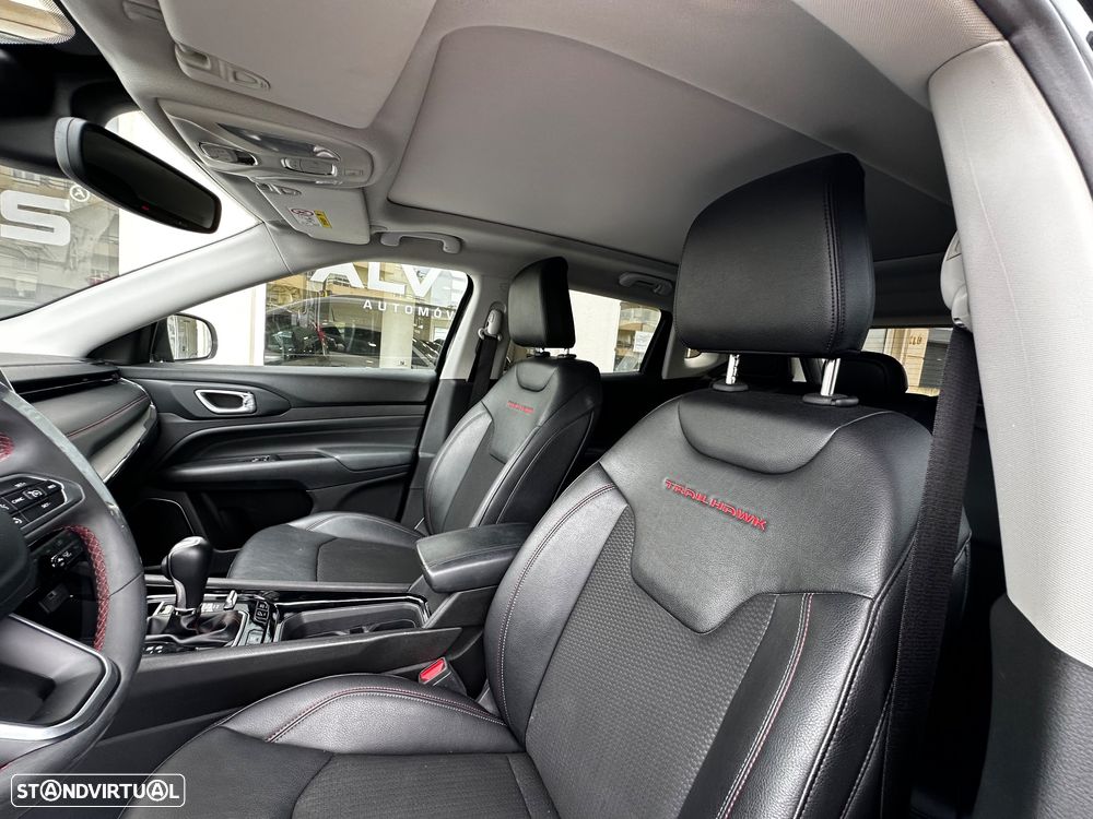 Jeep Compass 1.3 TG Trailhawk - 30